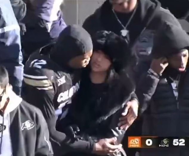 In the aftermath of his team's 52-0 win over Oklahoma State Cowboys in late November, Lenee and Hunter appeared to get into some sort of argument