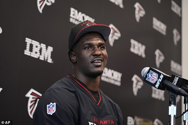 The Falcons traded up to the 26th pick in order to take Pearce out of Tennessee