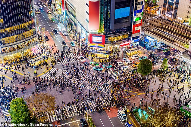 The minimum length of time for a date is two hours with prices starting at 12,000 yen/£63/$84