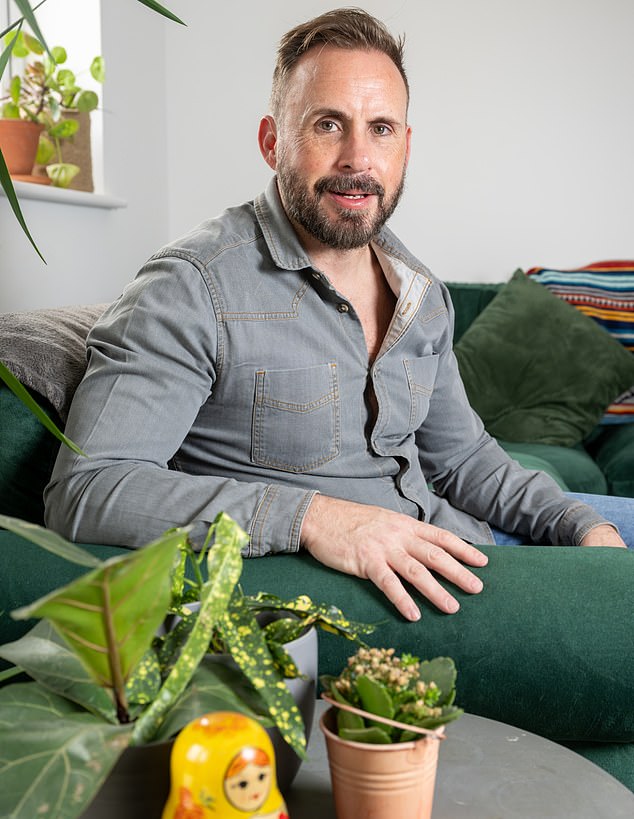 Jonathan O’Neill, above, has found the ideal family arrangement by renting at the purpose-built Buckler’s Park, below