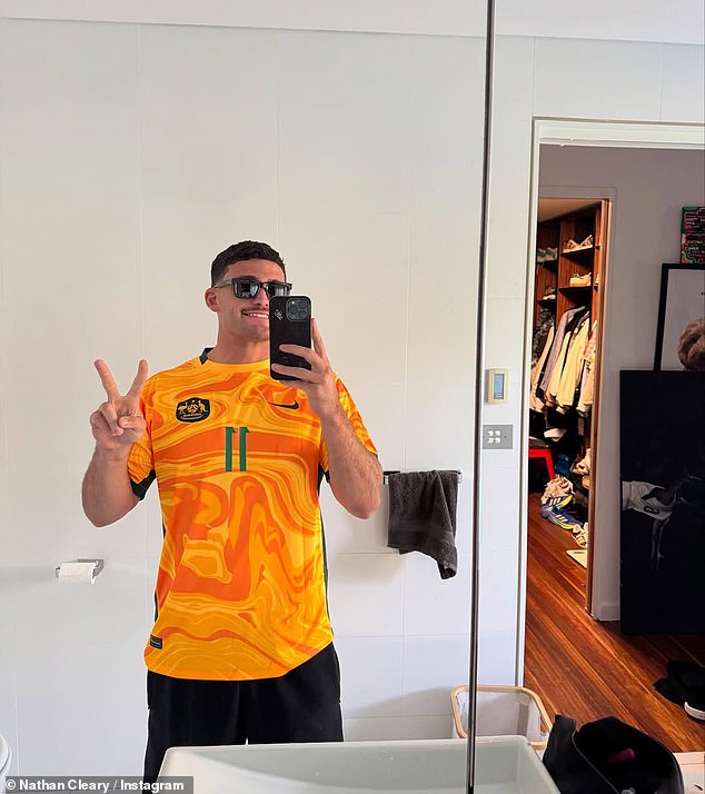 Cleary had previously shown his support for his beau Fowler, after he appeared to publish an image of himself wearing one of Fowler's Matildas jerseys