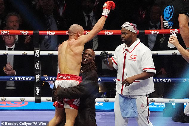 Eubank Sr revealed his son messaged him saying 'glad you are here' when he showed up