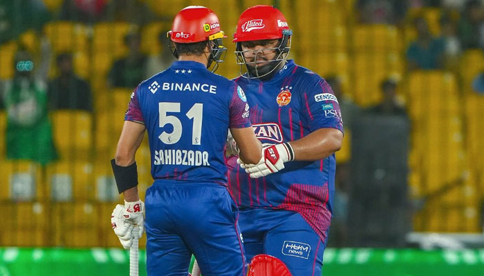 Islamabad United batters Azam Khan and Sahibzada Farhan in action during match against Karachi Kings at National Stadium Karachi, Sindh, April 20, 2025. — Facebook/Islamabadunitedpsl