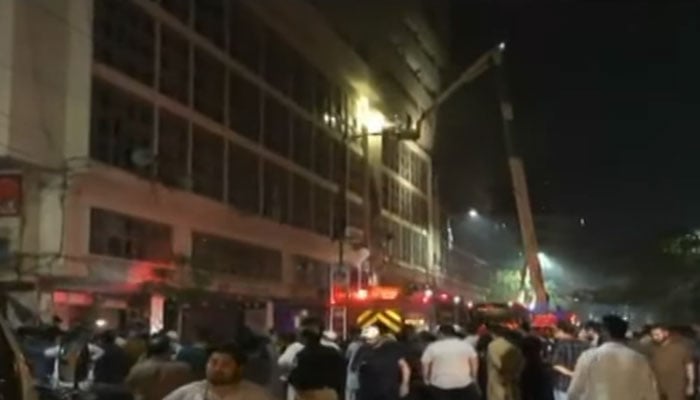 The image shows the fire-fighting efforts at a commercial centre in Karachi on April 26, 2025. — YouTube/Geo News/Screengrab