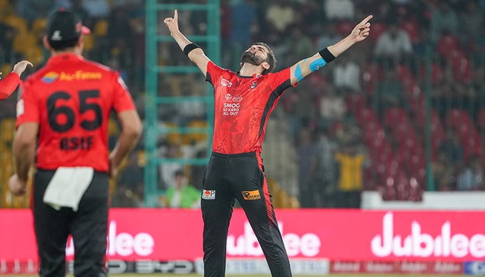 Lahore Qalandars skipper Shaheen Shah Afridi celebrate a wicket during the PSL 10 match against Karachi Kings at National Bank Stadium, Karachi, on April 15, 2025. — PCB