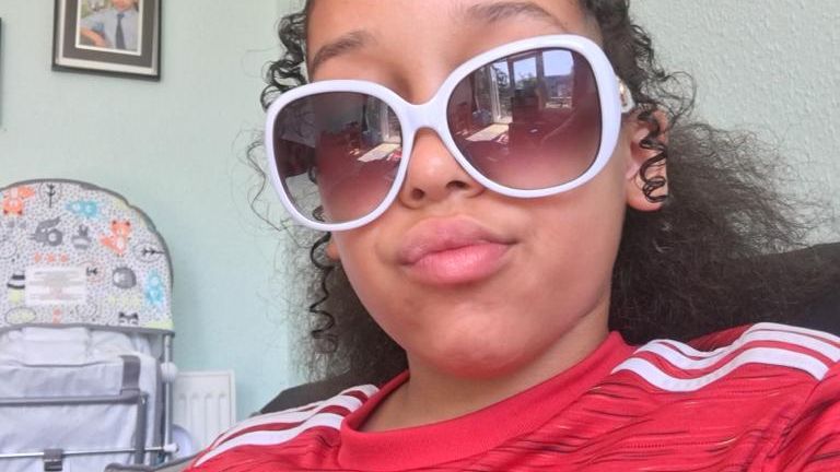 Kyra had dreams of playing for Manchester United women's football team