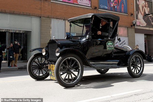 In Detroit, contestants would have to put together a chassis for the 1914 Model T Ford on an assembly line