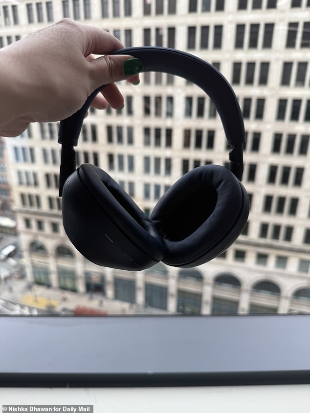 Great sound quality, long battery life, comfy ear cups — what more do you need?