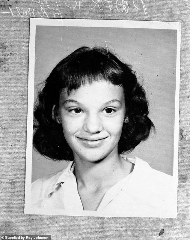 An anonymous caller told Loretta that Patricia's toes were crossed when she was found dead, a detail that was never made public