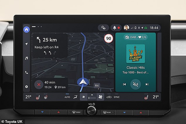 The main display has all the key information in the top menu screen with a selection of customisable shortcuts to allow drivers to tailor the setup to make repeat adjustments quickly
