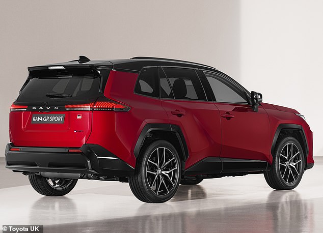 The GR Sport trim adds 20mm to the RAV4’s track width, uprated high-performance suspension dampers and tuned springs, strengthened rear bracing and tweaked power steering