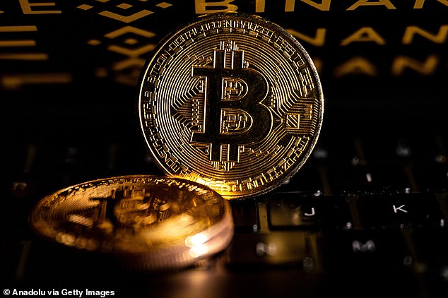 Record high: Bitcoin reached a new record highamid a downturn in the US Dollar