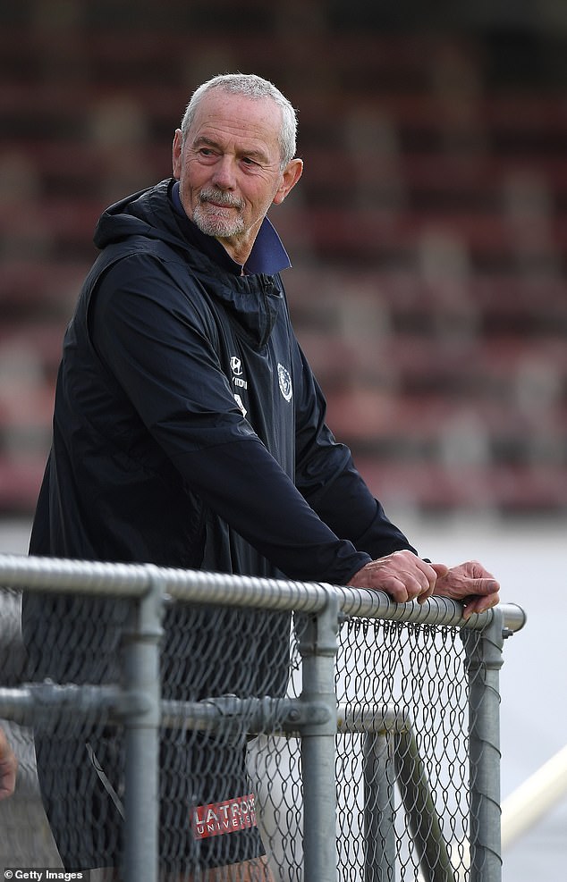 Carlton icon Robert Walls (pictured) even shocked his own family by making sure he got the final word as he was farewelled at the MCG on Thursday