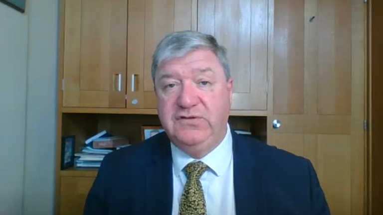 Chair of the EFRA Committee Alistair Carmichael said the government should pause and reconsider the farmers' inheritance tax changes