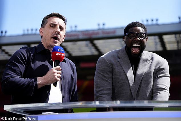 Gary Neville has claimed that Manchester United need to sell 'eight to 10 players'
