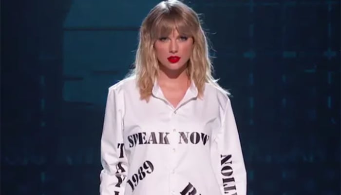 What to expect from American Music Awards 2025 hosted by Jennifer Lopez?