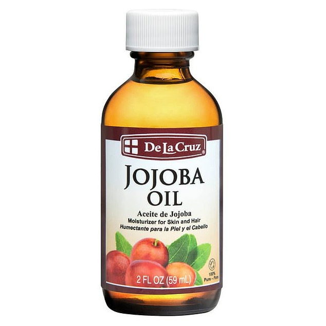 Amy explained that when it comes to skincare, she only opts for two products: Oil of Olay lotion and Jojoba oil