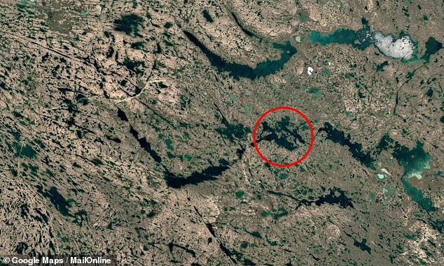 Zooming out, you can see that this island is sat inside a larger, 55 mile (90km) lake