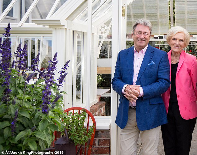 Famous fans: Alan Titchmarsh and Mary Berry with an Alitex greenhouse