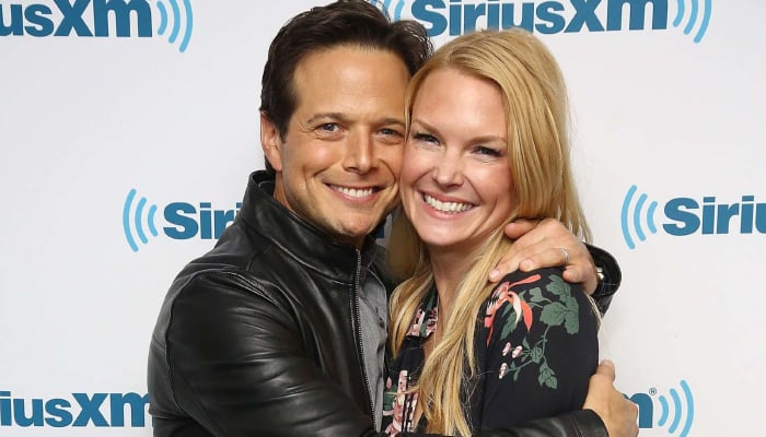 Scott Wolf and Kelley Wolf split