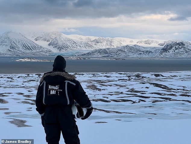 Over a two-week period, researchers were only able to collect fresh snow once, as most of the precipitation fell as rain