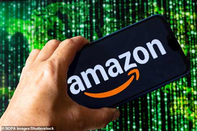 Amazon alerted their Prime users after a sharp increase in fake emails and phone calls targeting the 200 million people with this subscription service