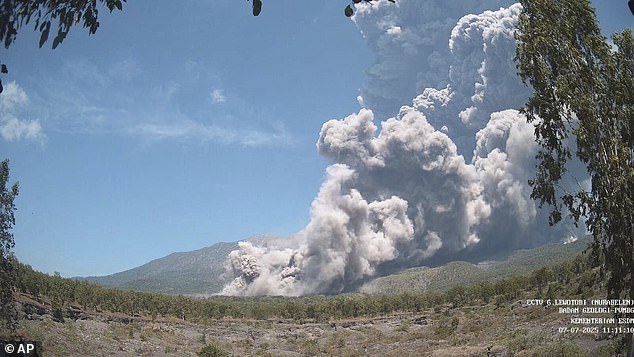 The huge billowing volcanic cloud has deposited ash on villages, forcing the evacuation of dozens of residents and cancelling several flights