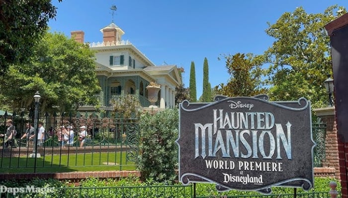 Disneyland Haunted Mansion closes down for renovation