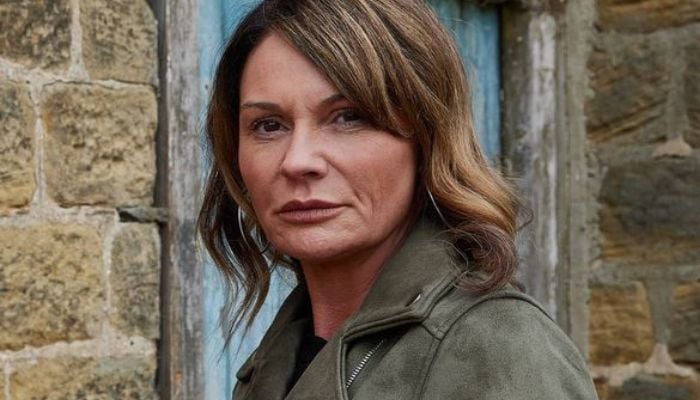 Emmerdale stars prison romance triggers backlash online