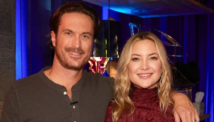 Kate Hudson praises brother Oliver for being rock during tough times