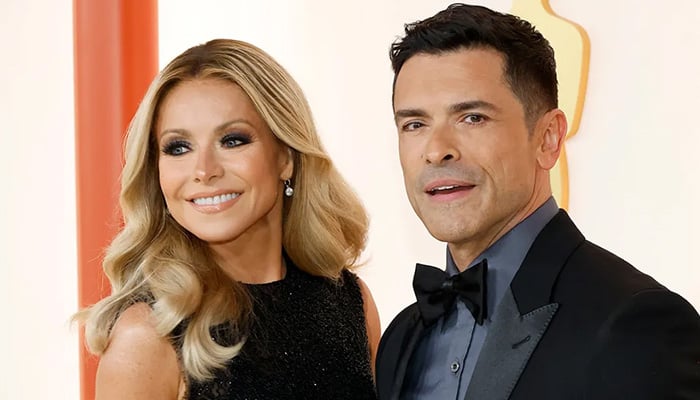 Kelly Ripa, husband Mark Consuelos cohost ‘Live with Kelly and Mark’