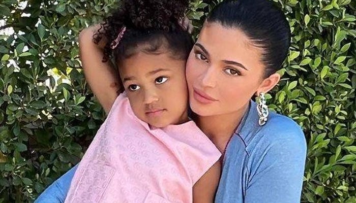 Mother-Daughter duo offers glimpse into beauty routine in recent update