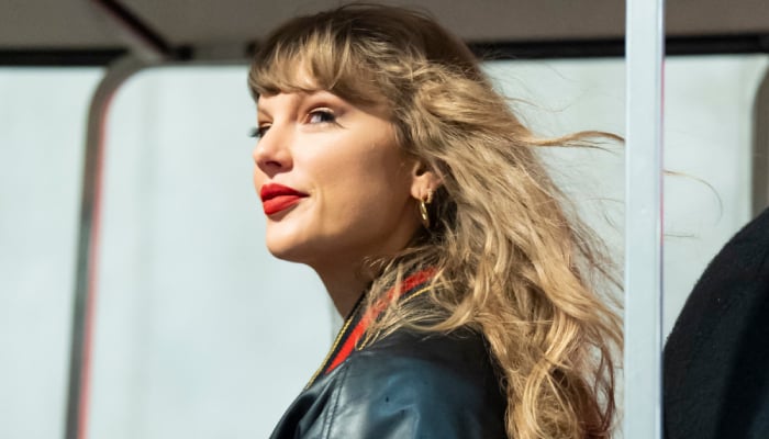 Football stars share bts details after meeting Taylor Swift at Travis Kelce’s event