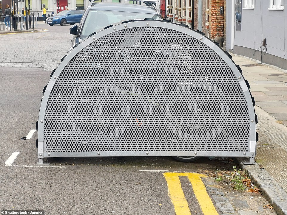 Regionally, Scotland and Wales showed the highest rates of occasional violations, both at 10 per cent, compared to the national average of eight per cent. This could reflect the unique parking pressures in semi-urban and rural communities, where infrastructure and enforcement vary more widely. These regions also placed greater emphasis on the need for clearer signage and increased legal parking availability.