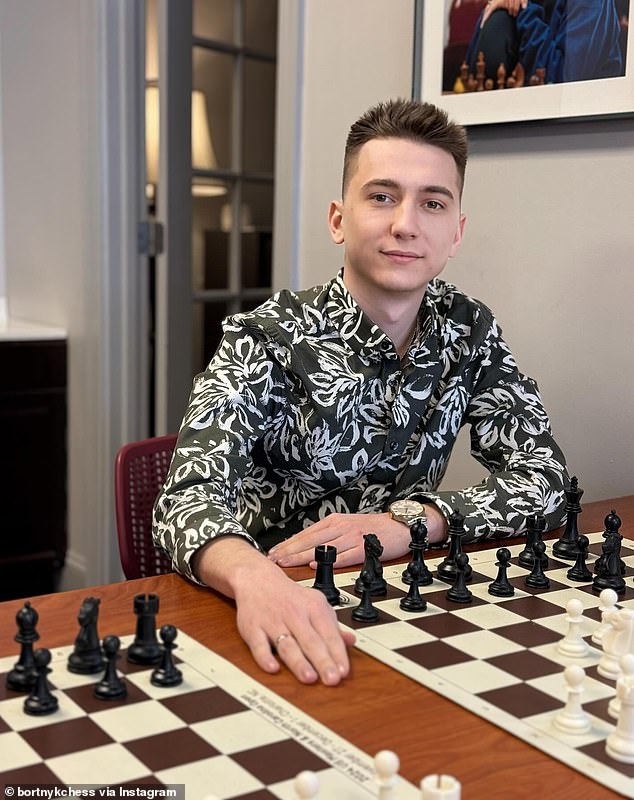 Fellow grand master Oleksandr Bortnyk discovered Naroditsky's when he went to his home in Charlotte to check on him
