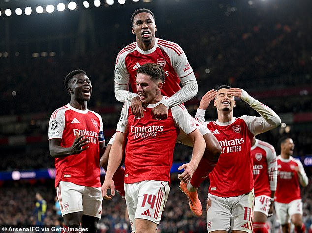 Arsenal sit top of the Premier League after winning their last six games in all competitions
