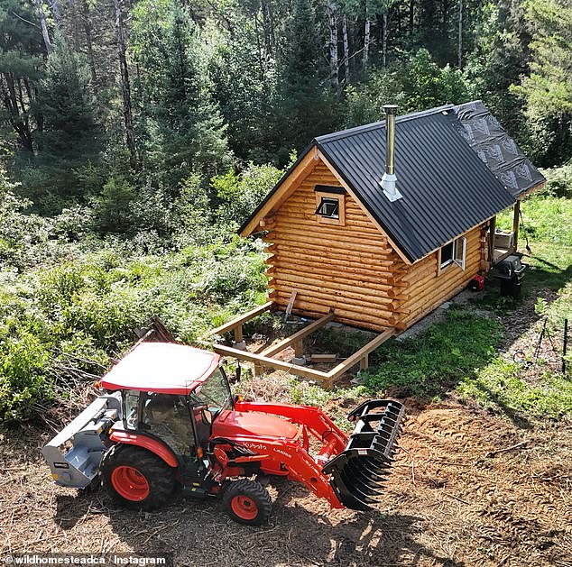 Alofs has chosen to live his life entirely off-the-grid, building everything from scratch, including his own home, which is a log cabin he constructed completely by himself