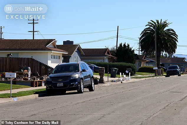 Since Melodee's disappearance, unmarked Federal vehicles have parked on Buzzard's street, monitoring incase the mother tried to abscond