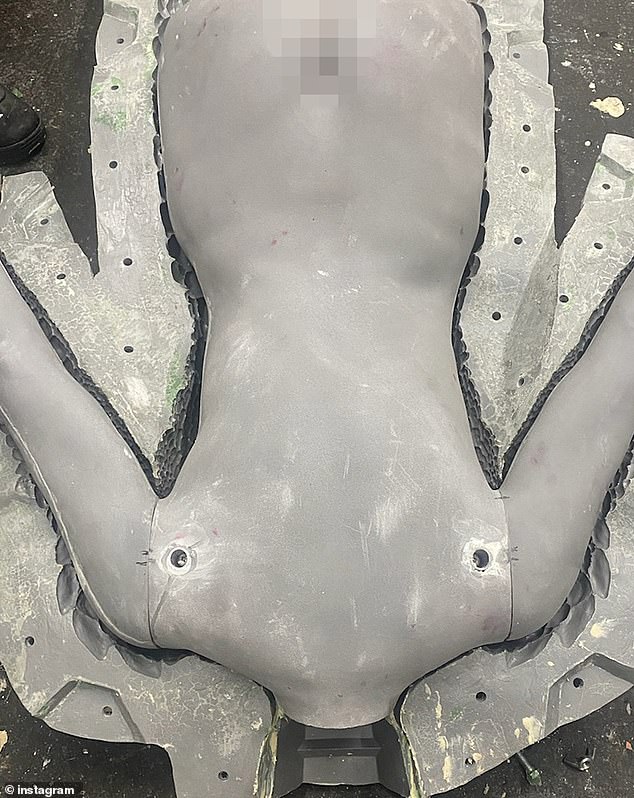 The image showed a plaster cast of her bare back and bottom alongside the caption, 'Feeling cheeky'