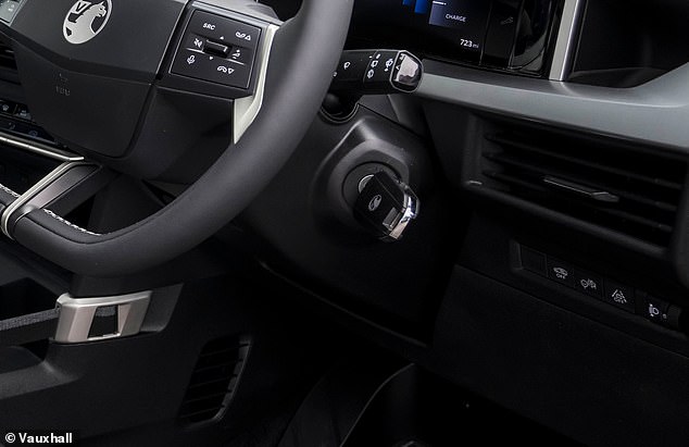 In a back-to-basics twist, both the hybrid and Frontera Electric are started with an old-fashioned turn key rather than a push button. The buttons seen to the right hand side are the single switches to turn off the ADAS features, which Rob loved