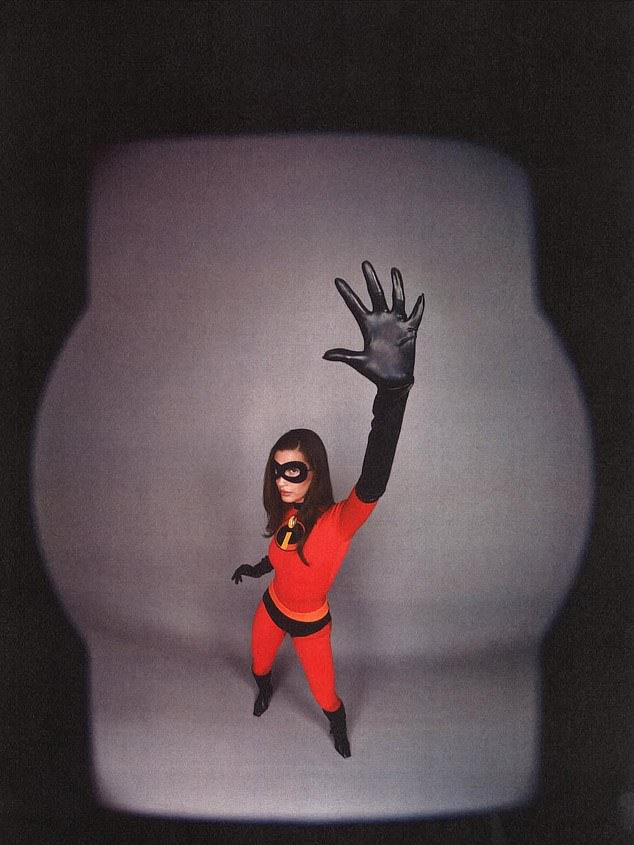 Hailey stole the spotlight with her solo shot