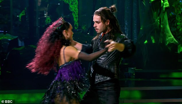 With a Cha Cha to Charli XCX's hit Apple, George Clarke earned Craig Revel Horwood's seal of approval as he praised his hip movement