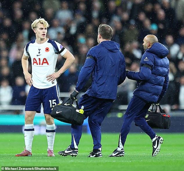 Lucas Bergvall was not happy to be forced to leave the field after his concussion checks