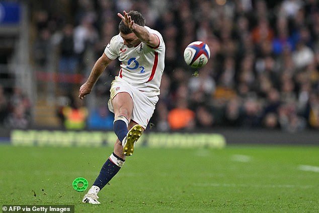 George Ford had the chance to convert but missed during an entertaining tie at Twickenham