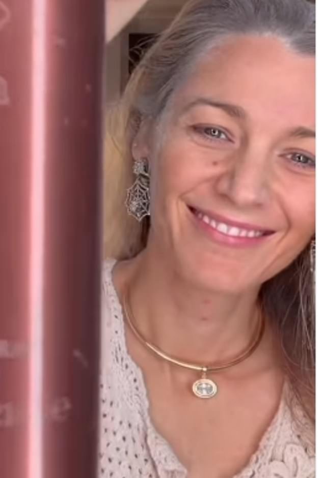 The Gossip Girl vet also impressively did all of her own makeup to make herself look 50 years older