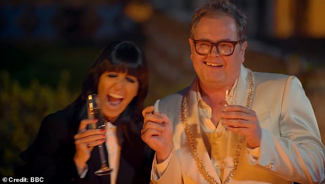 Viewers watched in awe as Alan snatched the £87,500 prize, despite his previous claims he was as bad a Traitor as series three star Linda Rands (pictured with Claudia Winkleman)