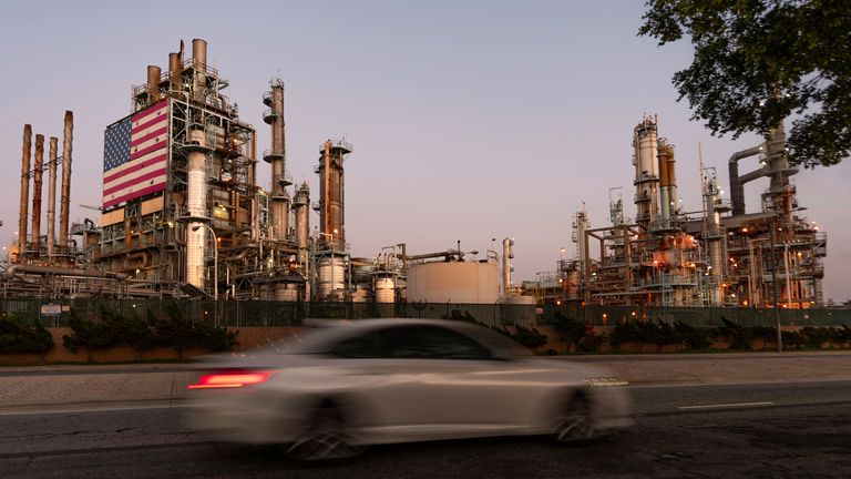 US oil and gas production is forecast to grow to double that of Russia's by 2035