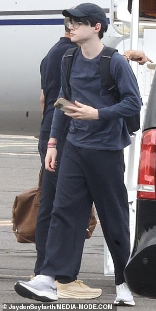 The pop superstar was not alone for the flight, either. He was joined by his twin boys Valentino and Matteo, 17