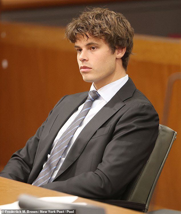 Bohm at the Van Nuys court on October 8 where he formally filed a motion to dismiss the murder charges