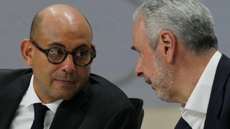 Simon Stiell, United Nations climate chief, left, speaks with  Andre Correa do Lago, COP30 president. Pic: AP